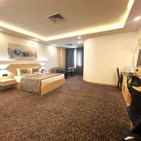 Van Royal Hotel Erbil Extérieur photo